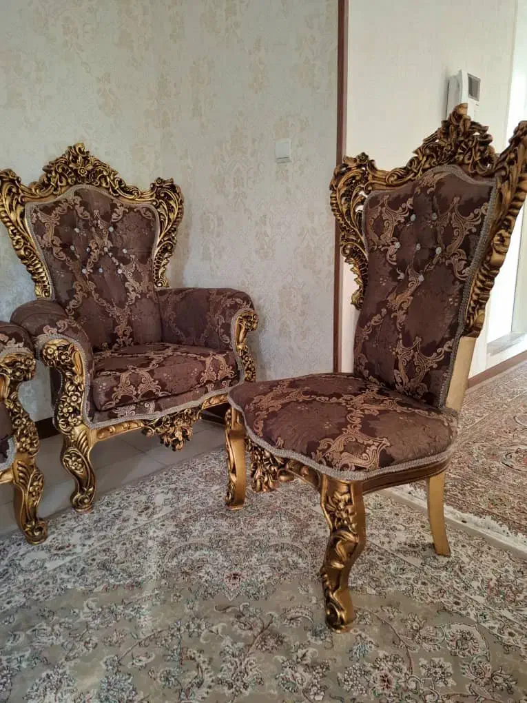 مبلمان سلطنتی 9نفره|مبلمان خانگی و میز عسلی|اسلامشهر, شهرک قائمیه|دیوار