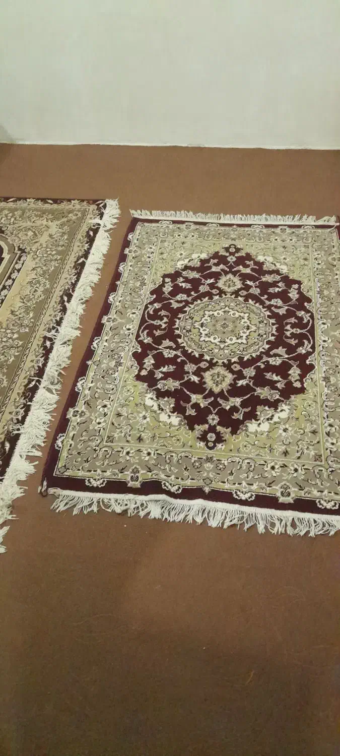فوری فرش شش متری و قالیچه همه باهم ۳تومن|فرش|رشت, سعدی (تختی)|دیوار