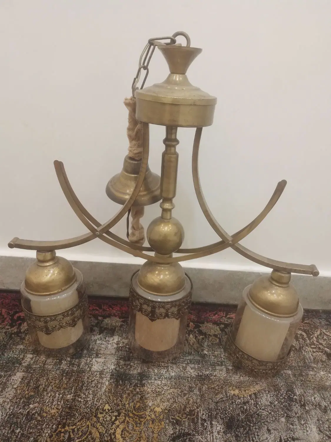 لوستر|لوستر و چراغ آویز|رشت, دیلمان|دیوار