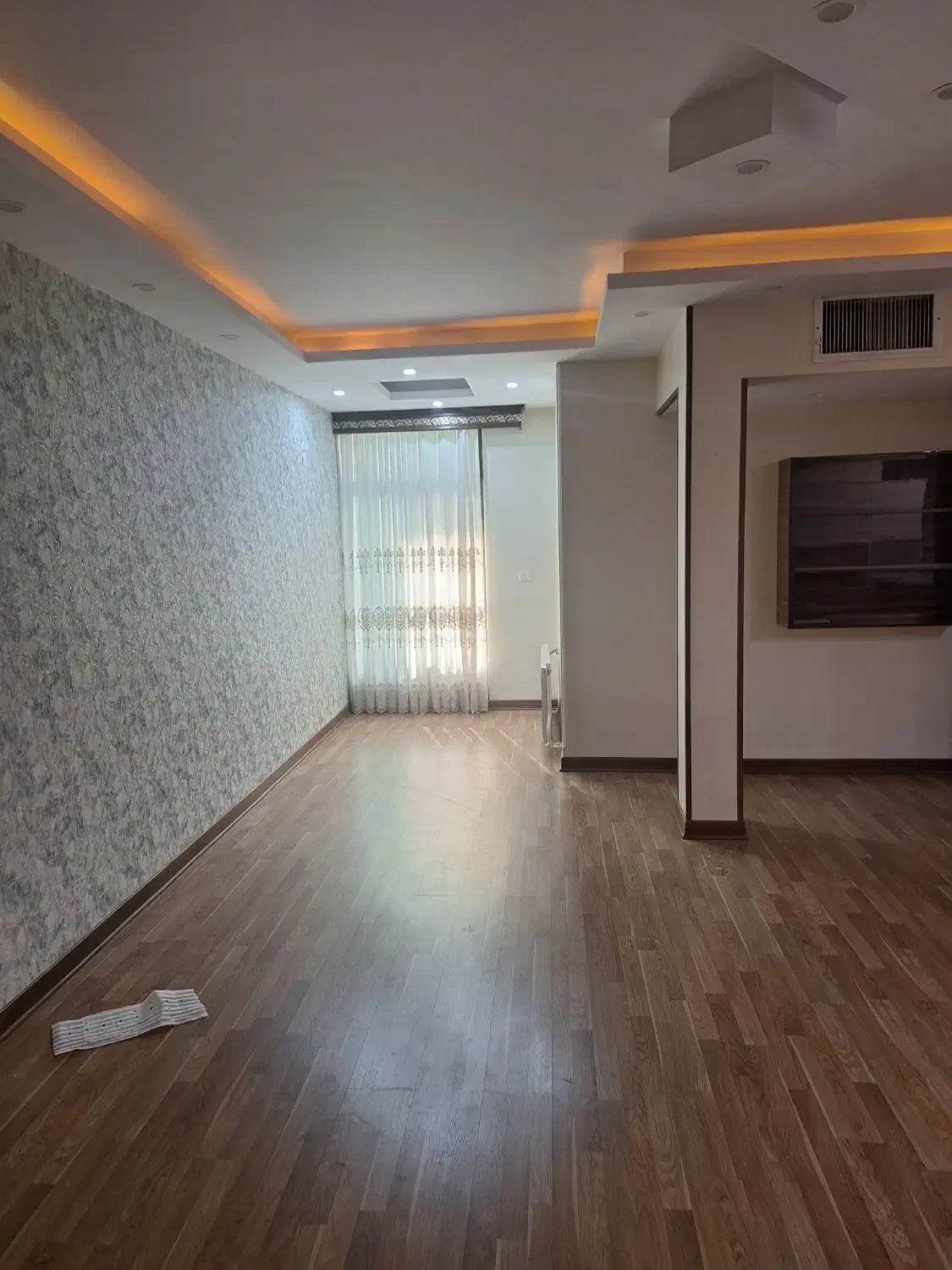 85 متر نارمک