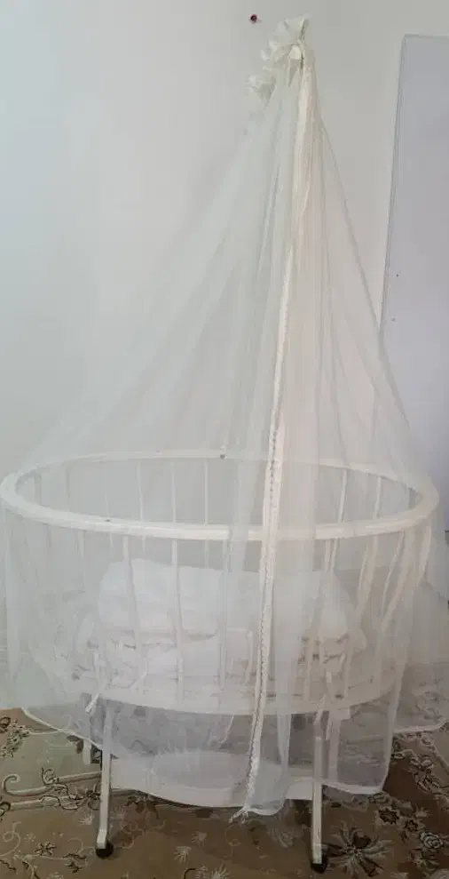 گهواره چوپی کودک|تخت و صندلی بچه|رضوانشهر, |دیوار