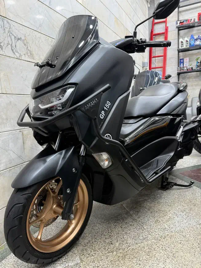 یاماها NMAX انمکس ان مکس درحد خشک 1402|موتورسیکلت|تهران, منیریه|دیوار