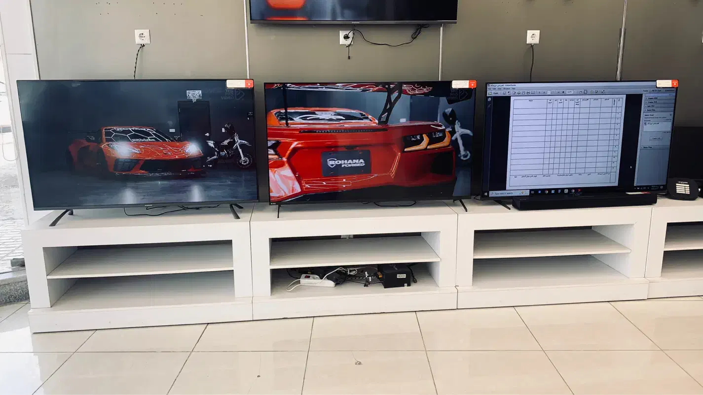 تلویزیون|تلویزیون و پروژکتور|تربت‌حیدریه, کاشانی|دیوار