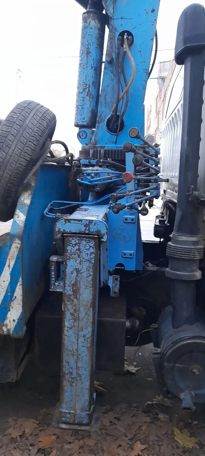 جرثقیل|خودرو سنگین|گنبد کاووس, |دیوار