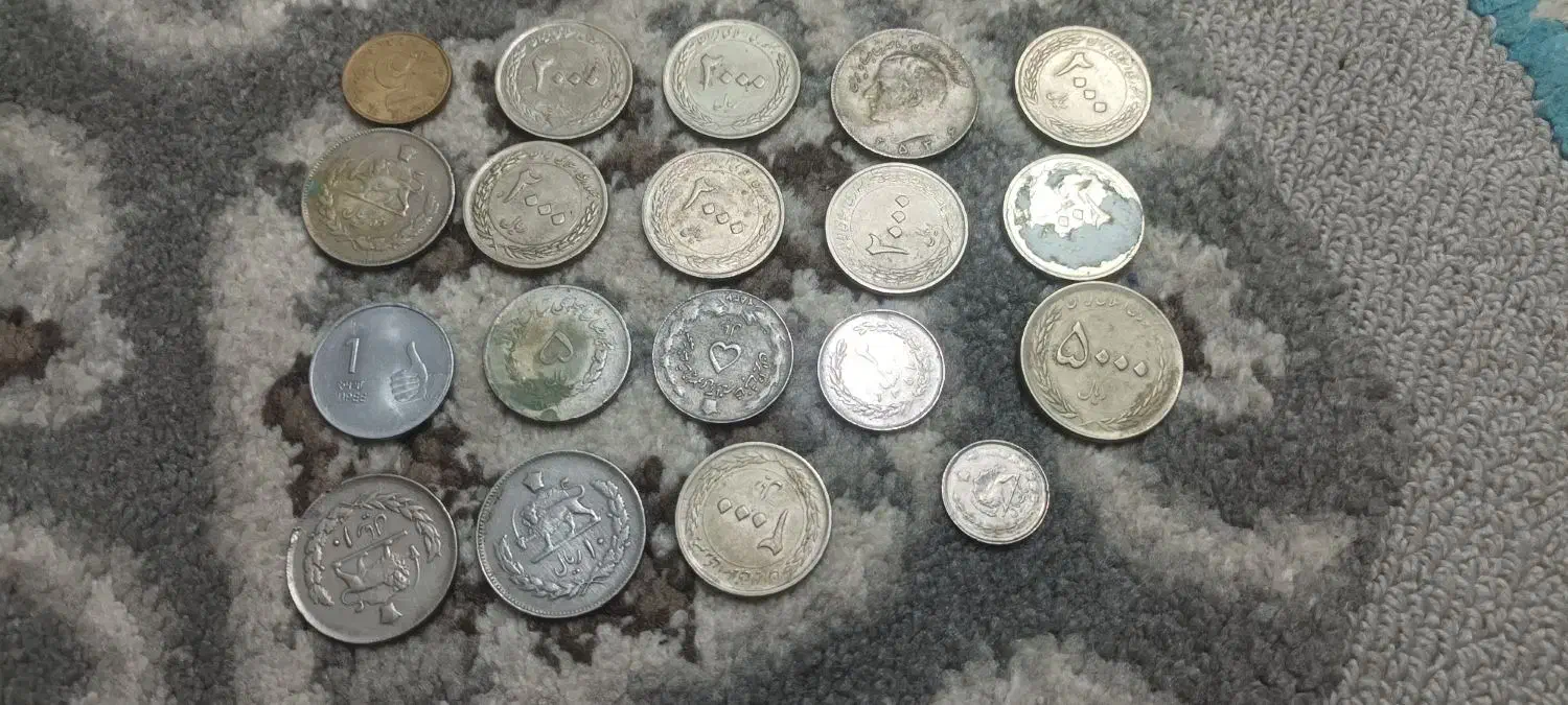 چند عدد سکه قدیمی شاهی هم رقم|کلکسیون سکه، تمبر، اسکناس|علیآباد کتول, |دیوار