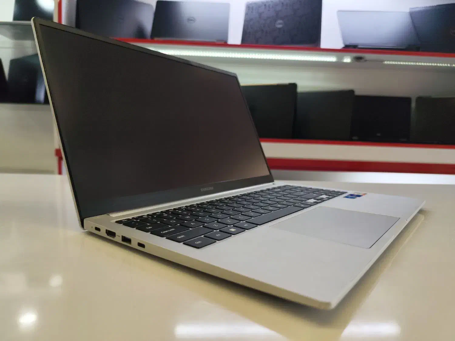 لپ تاپ سامسونگ نسل ۱۲ گرافیک مجزا مهندسی سبک|رایانه همراه|کرج, برغان|دیوار