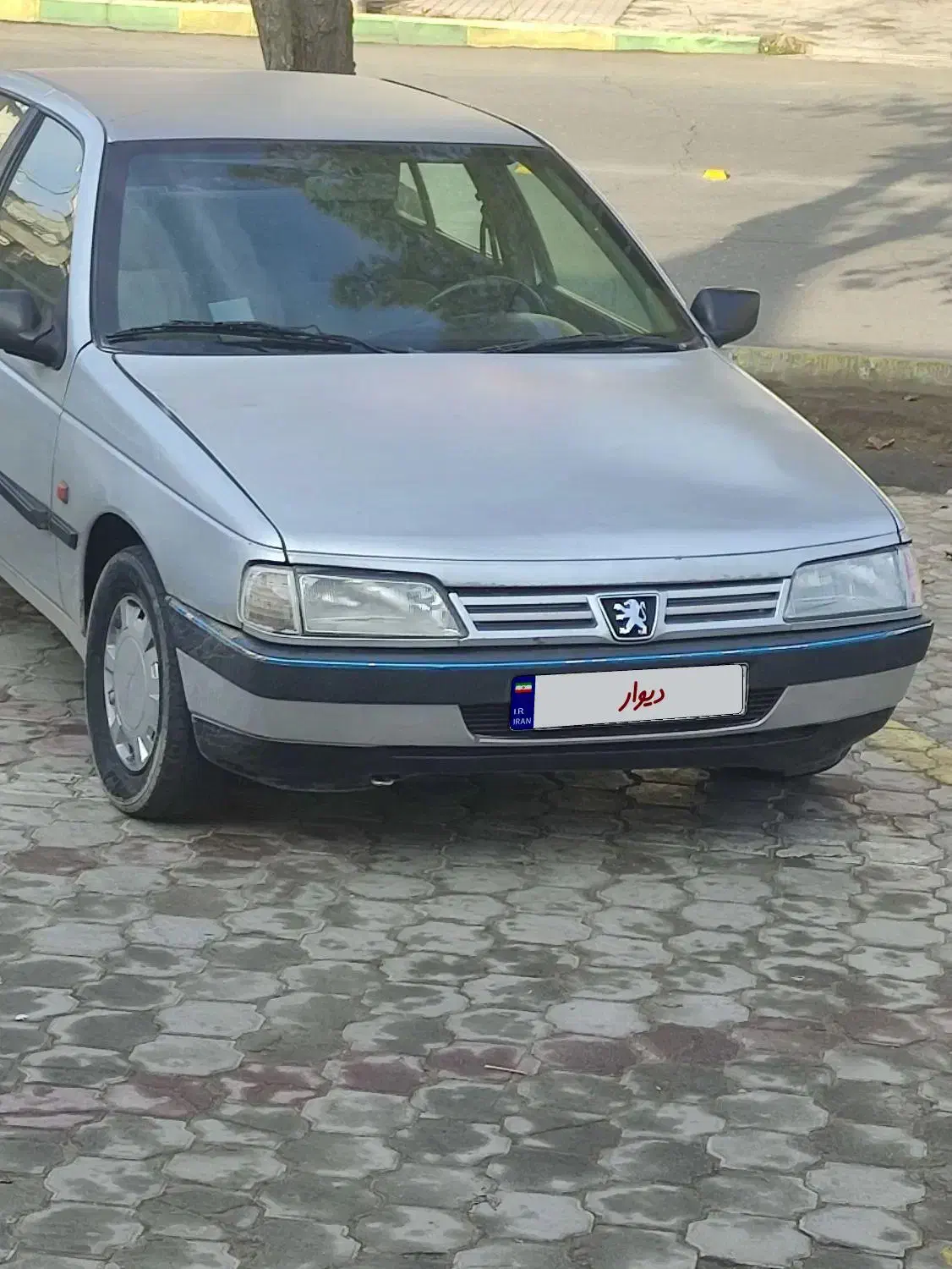 پژو ۴۰۵|خودرو سواری و وانت|کاشان, زیارتی|دیوار