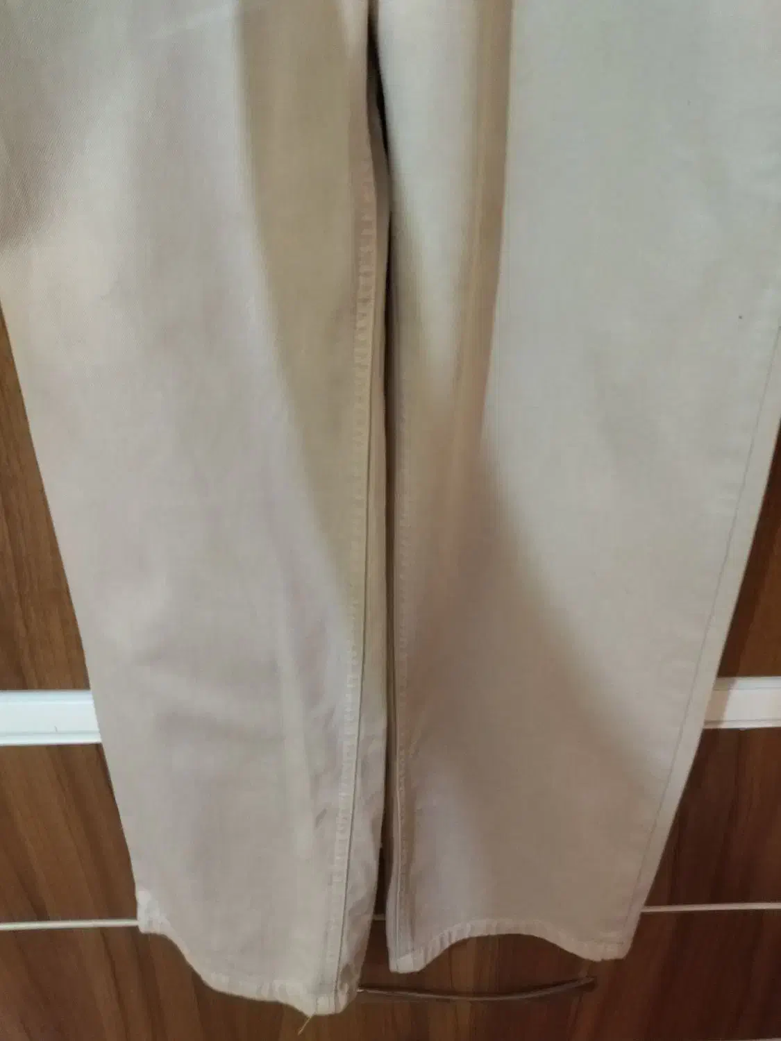 سرهم دخترانه|لباس|میانه, |دیوار