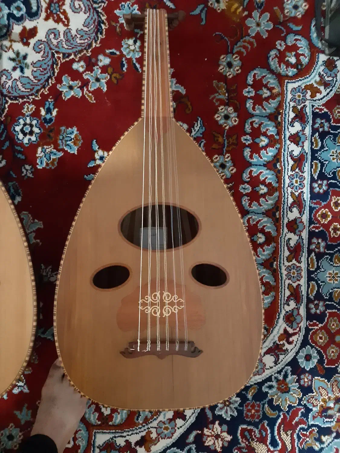 عود حمیدیه|سازهای سنتی|حمیدیه, |دیوار