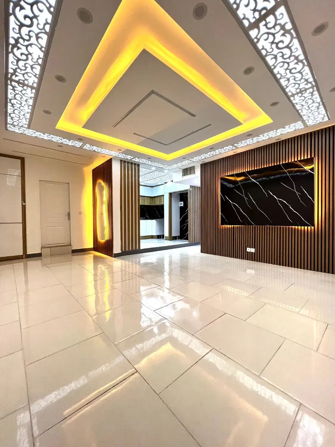 آپارتمان ۹۶ متری/ فاز ۴/روبه پارک مشاهیر/اکازیون|فروش آپارتمان|پرند, فاز ۲|دیوار