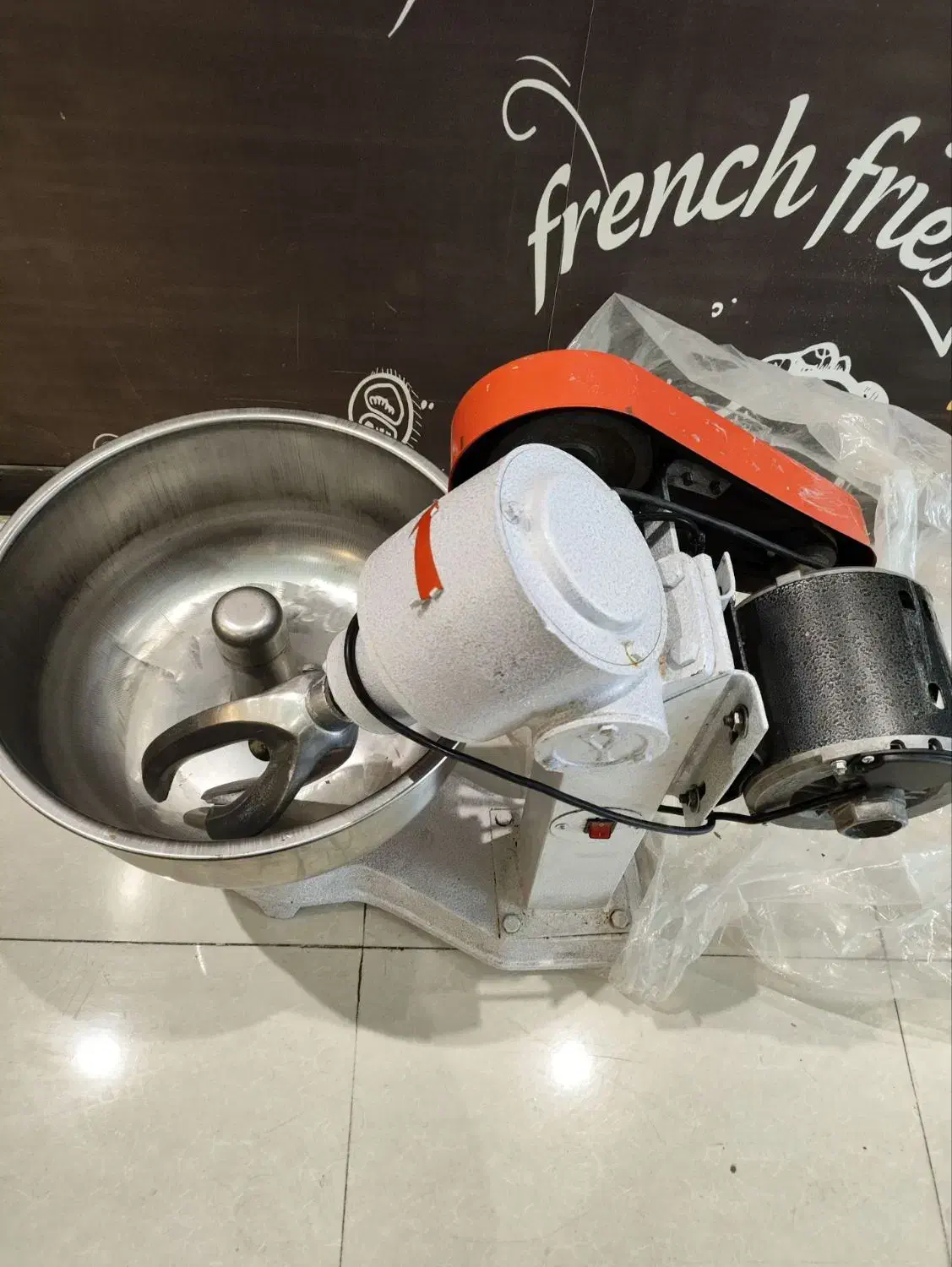 خمیر گیر ۱۵ کیلویی|کافی‌شاپ و رستوران|خرم‌آباد, |دیوار