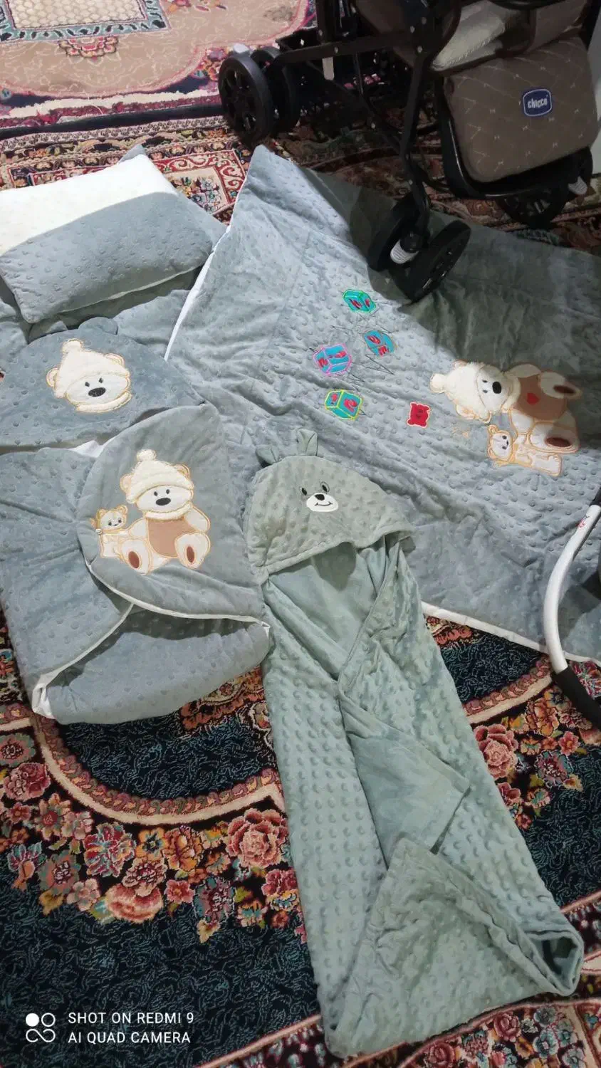 سرویس خواب وکریر به صورت جدا هم فروخته میشود|اسباب و اثاث بچه|زاهدان, |دیوار