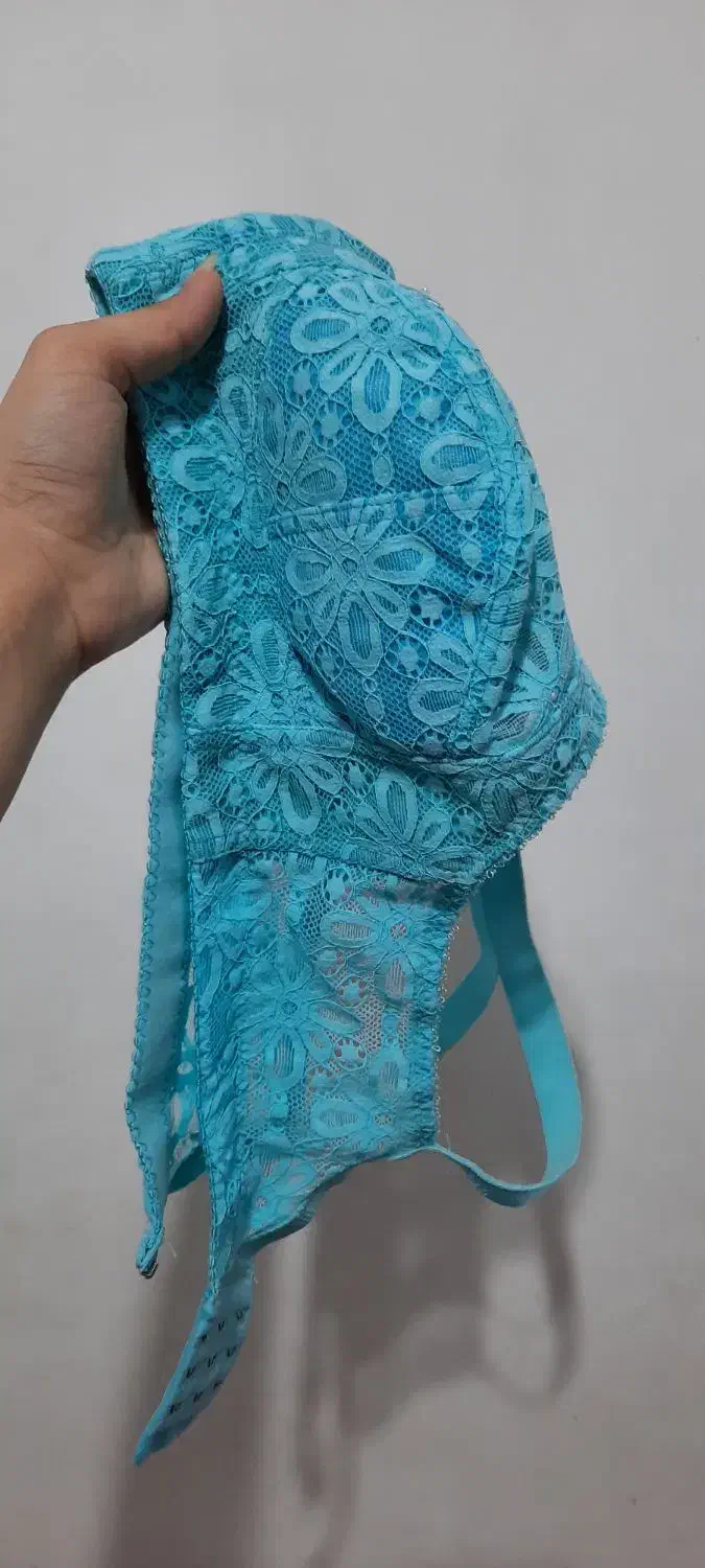 سوتین نو|لباس|احمدسرگوراب, |دیوار