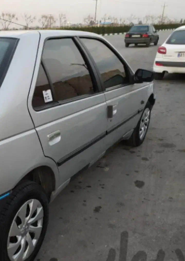 پژو ۴۰۵مدل۹۷|خودرو سواری و وانت|زرندیه, |دیوار