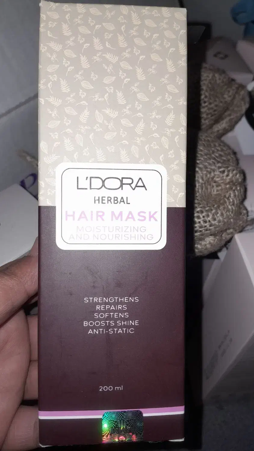 محصولات لدورا|آرایشی، بهداشتی، درمانی|قلعه نو, |دیوار