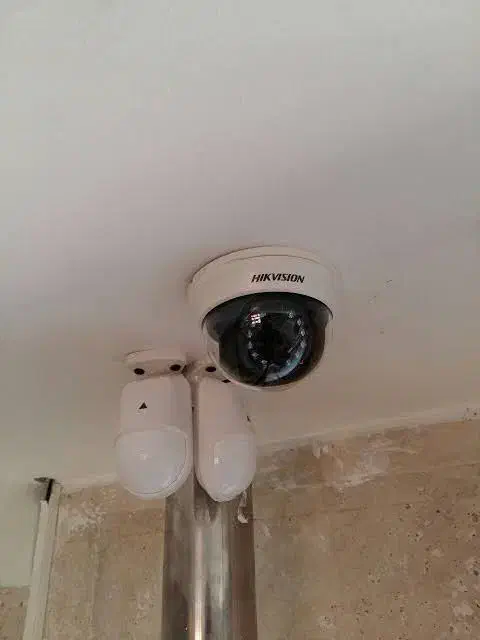 دوربین مداربسته جک پارکینگ اپراتور درب کرکره برقی|خدمات پیشه و مهارت|زاهدان, |دیوار