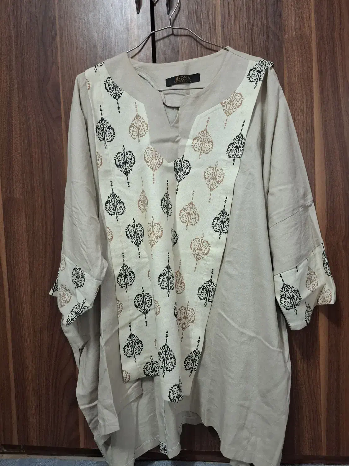 مانتو|لباس|تربت‌حیدریه, آسایش|دیوار