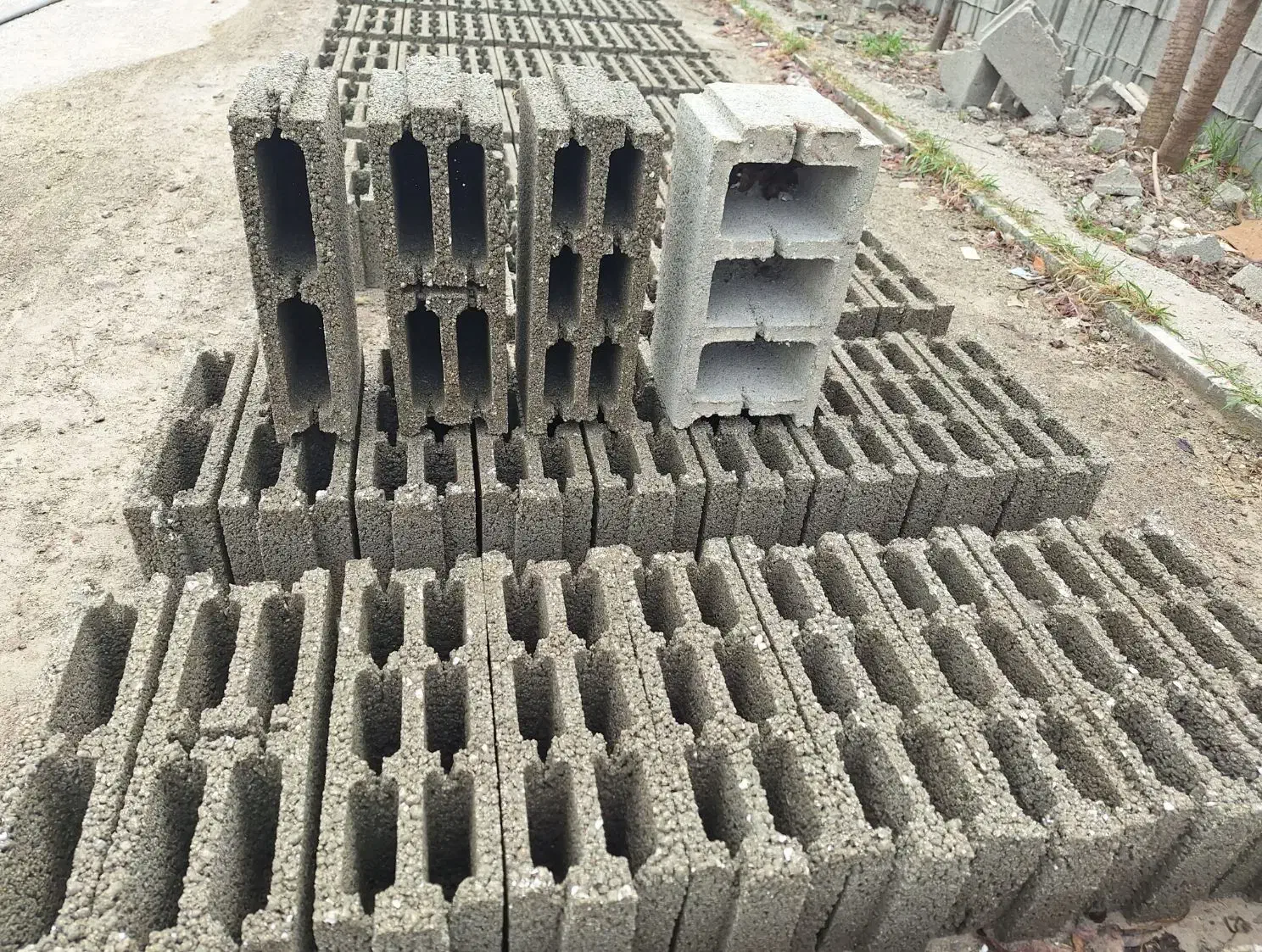 بلوک پرسی ویژه پرسیمان ۶سوراخه .سبک|مصالح و تجهیزات ساختمان|اردبیل, |دیوار