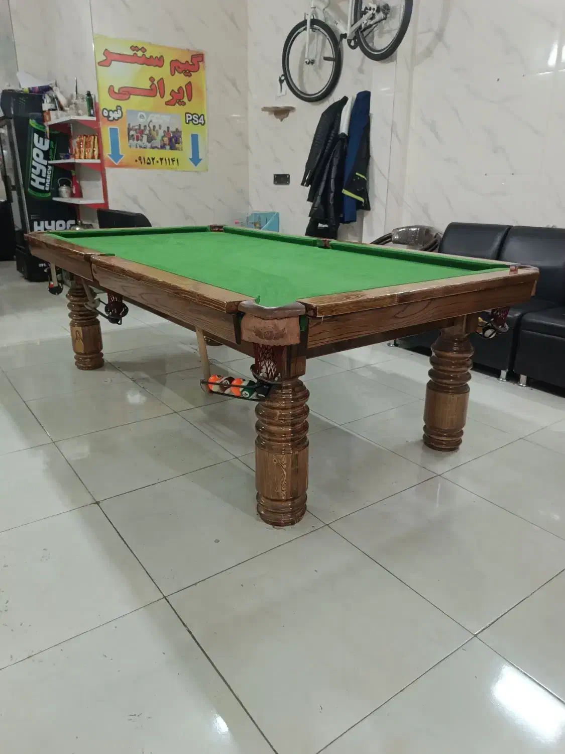 میز بیلیارد ایت ۸ فوت تمام چوب و فوتبال دستی|ورزش‌های توپی|مشهد, رده|دیوار