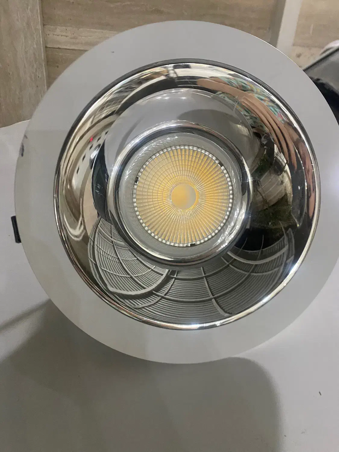 هالوژن تو کار|لوستر و چراغ آویز|بندرعباس, |دیوار