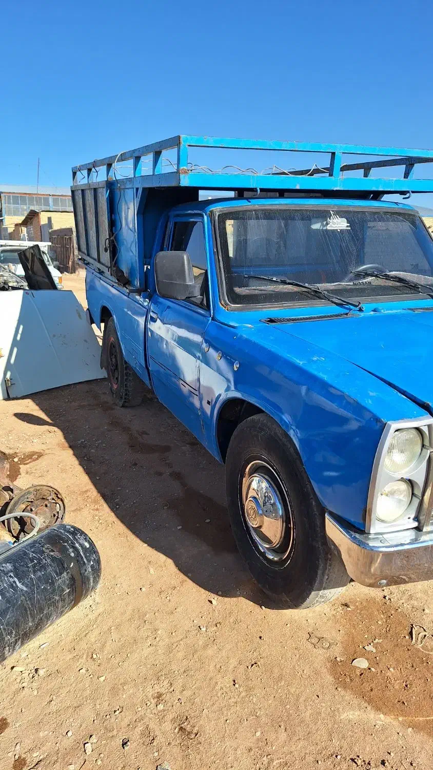 نیسان کاربراتور مدل ۸۶ دوگانه فابریک|خودرو سواری و وانت|بروجن, |دیوار