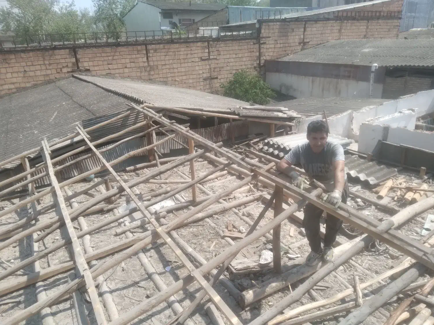 تخریب تعمیر|خدمات پیشه و مهارت|گرگان, |دیوار