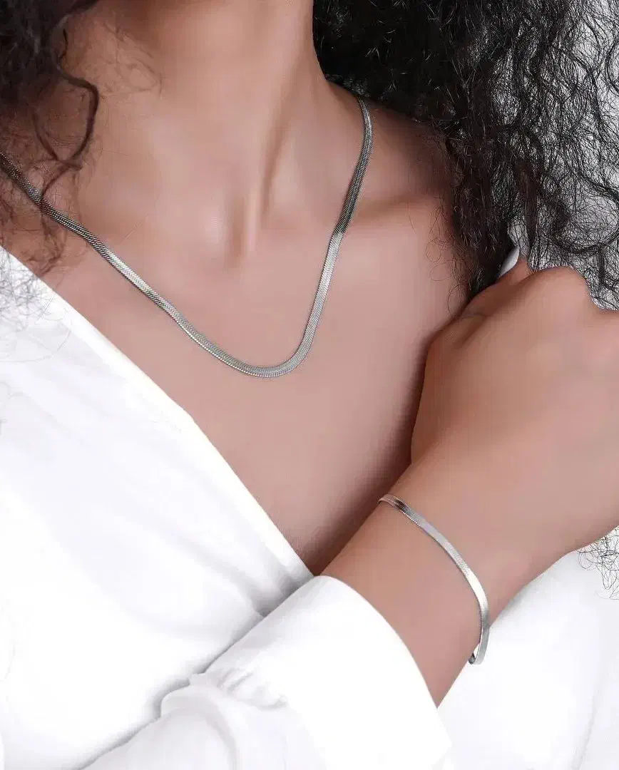 گردنبندو دستبند ماری باهم ۱۴۰|بدلیجات|قدس, شهرقدس|دیوار