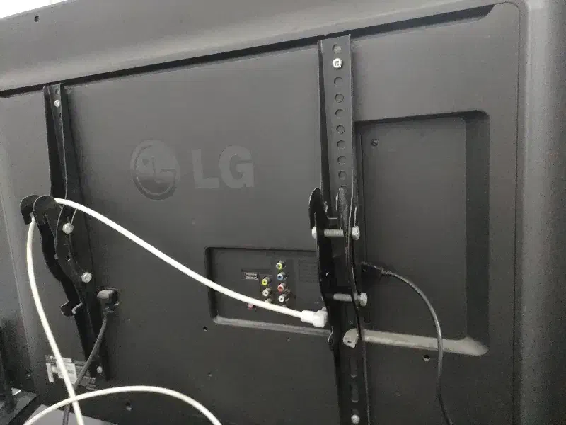 تلویزیون الجی ۵۵ کارتن نداره|تلویزیون و پروژکتور|نسیمشهر, |دیوار