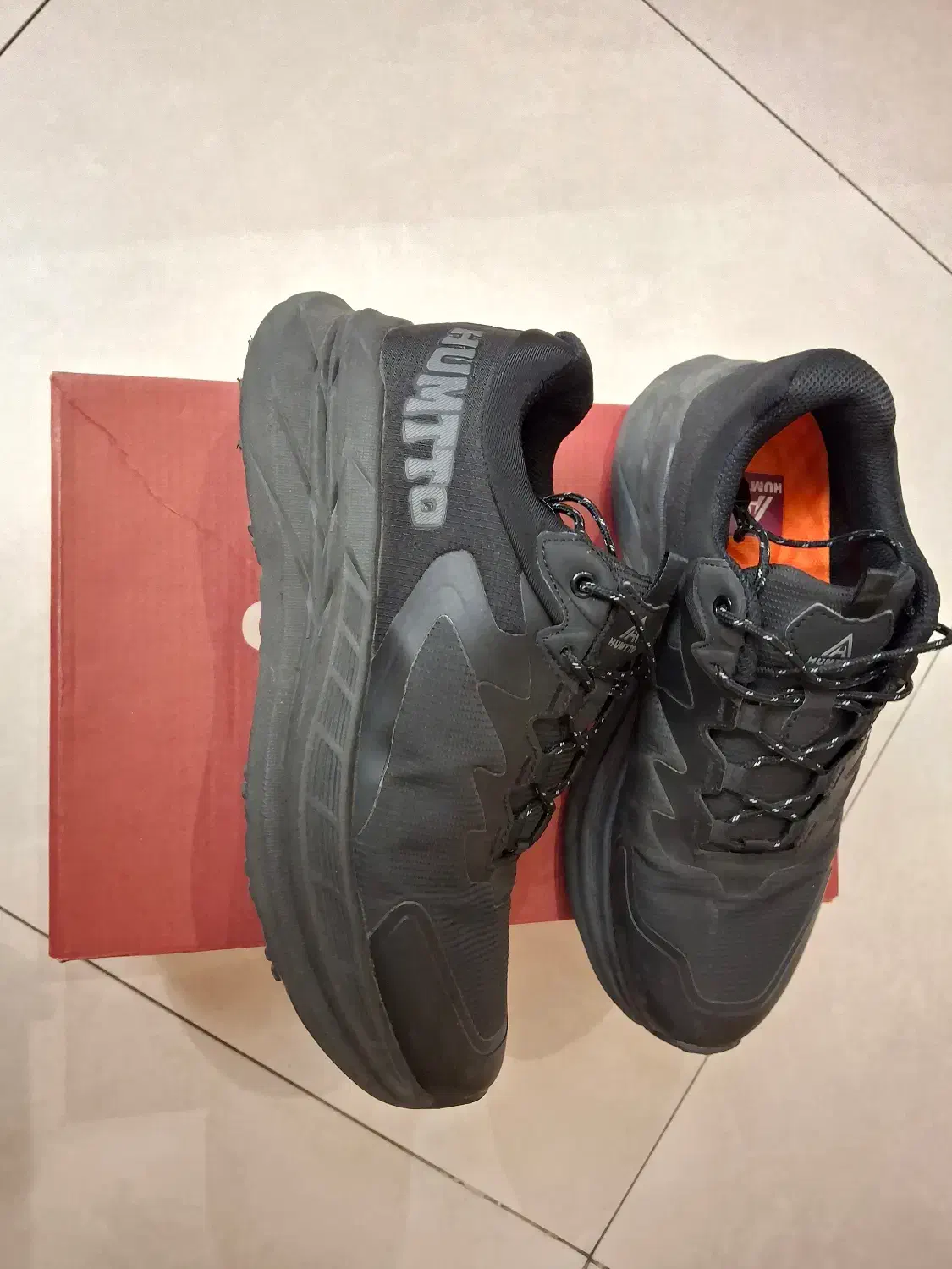 کفش Humtto|کیف، کفش، کمربند|تهران, فلسطین (میدان انقلاب)|دیوار