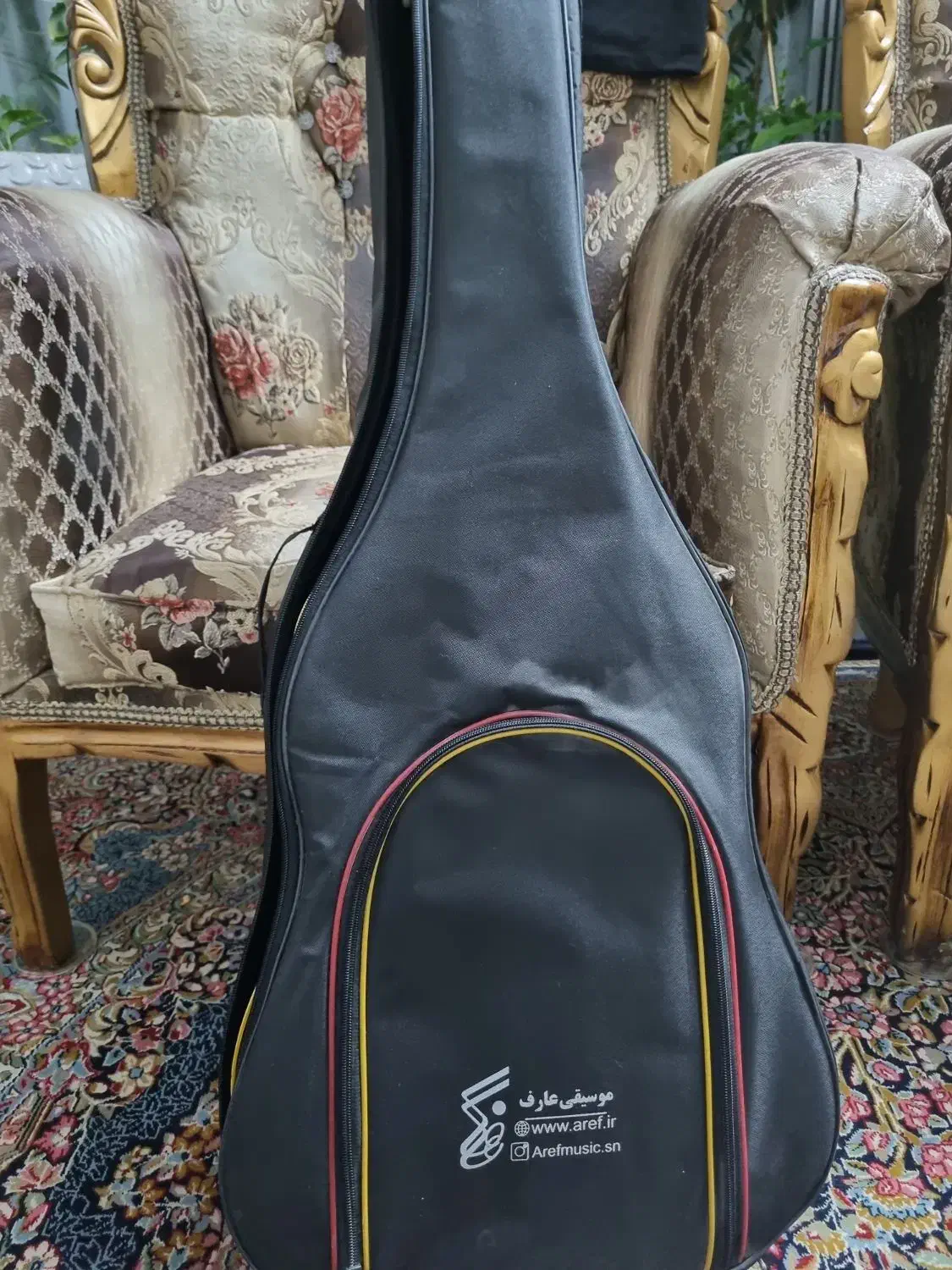 گیتار کلاسیک|گیتار، بیس، امپلیفایر|یزد, |دیوار