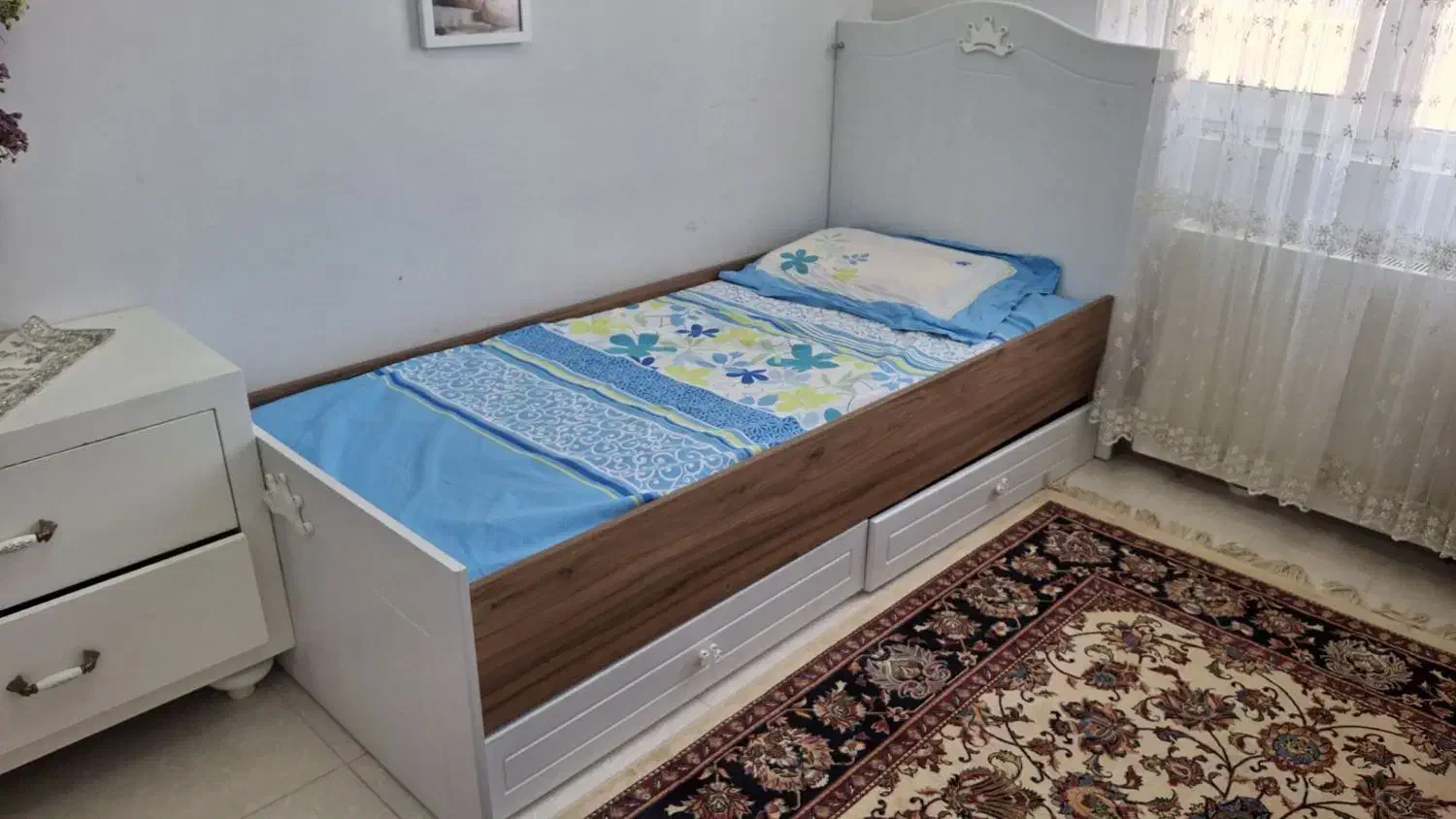 تخت نوجوان و جوان|تخت و سرویس خواب|قزوین, |دیوار