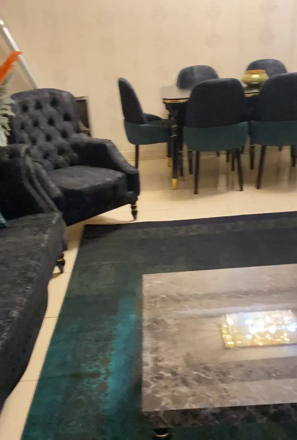 مبل 8نفره چستر به همراه غذاخوری6نفره|مبلمان خانگی و میز عسلی|رشت, شهرک آیت الله منتظری|دیوار