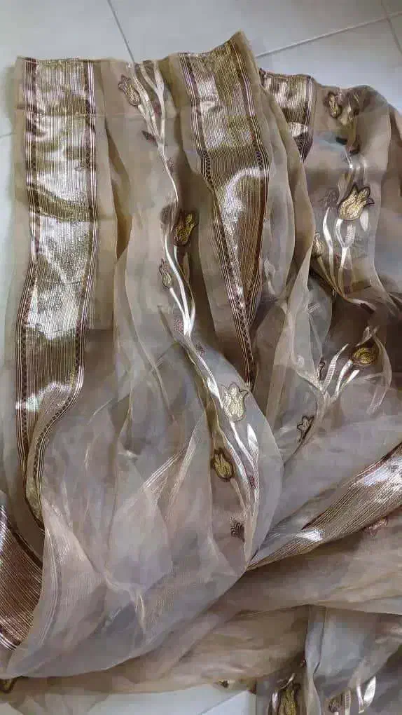 پرده|پرده، رانر، رومیزی|اصفهان, باغ دریاچه|دیوار