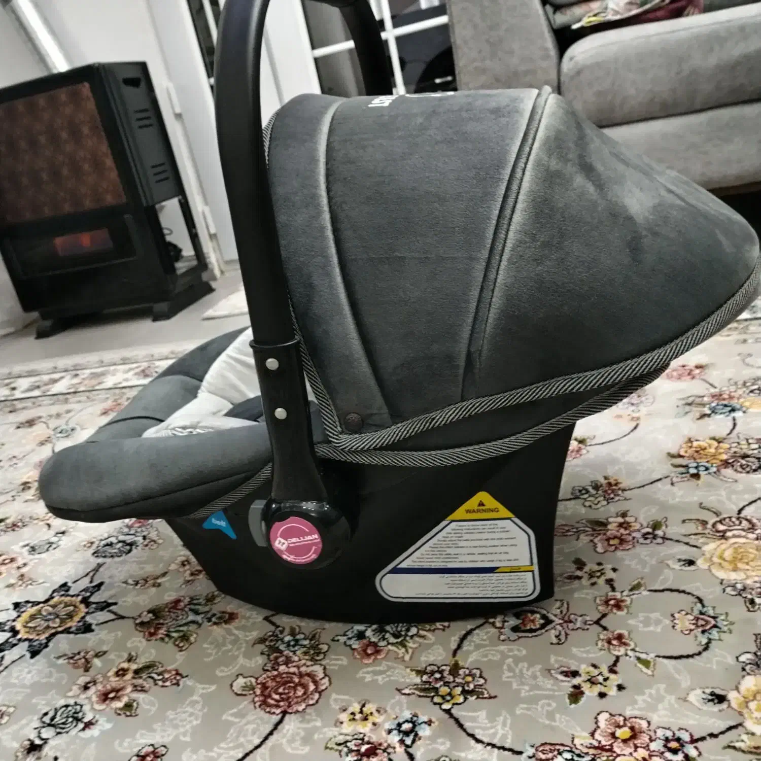 کریر نوزاد کاملا نو|کالسکه و لوازم جانبی|باغستان, |دیوار