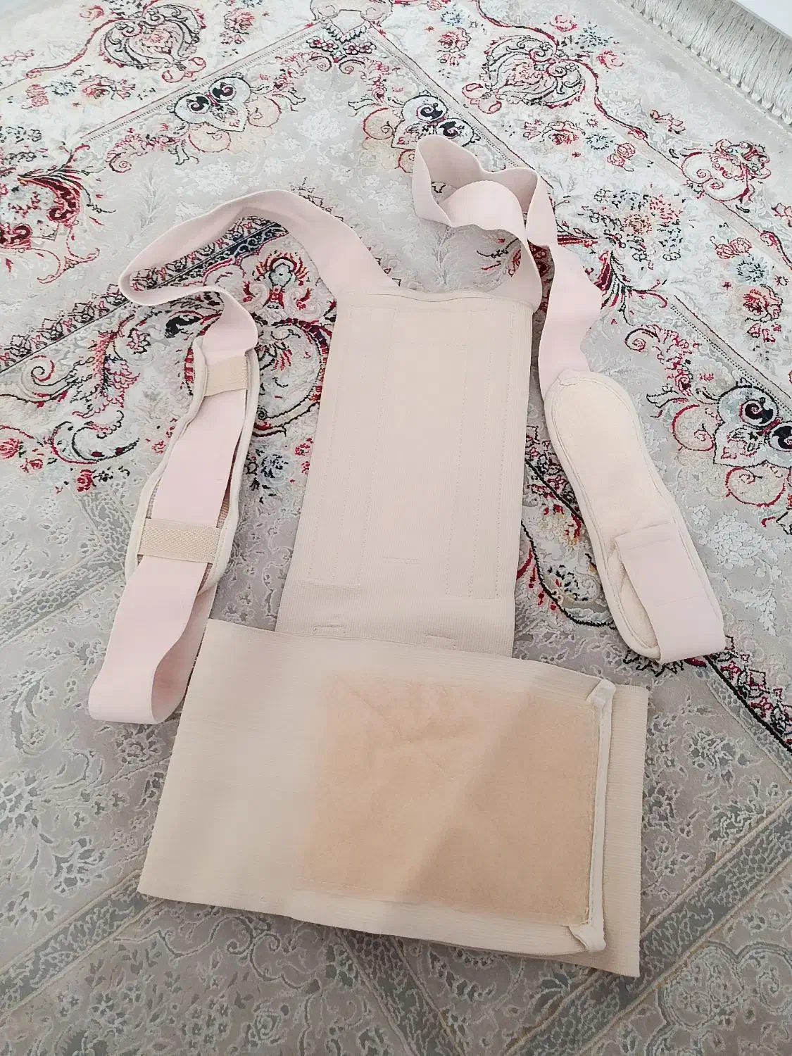 قوزبند طب و صنعت|پزشکی|اندیشه, اندیشه فاز ۲|دیوار