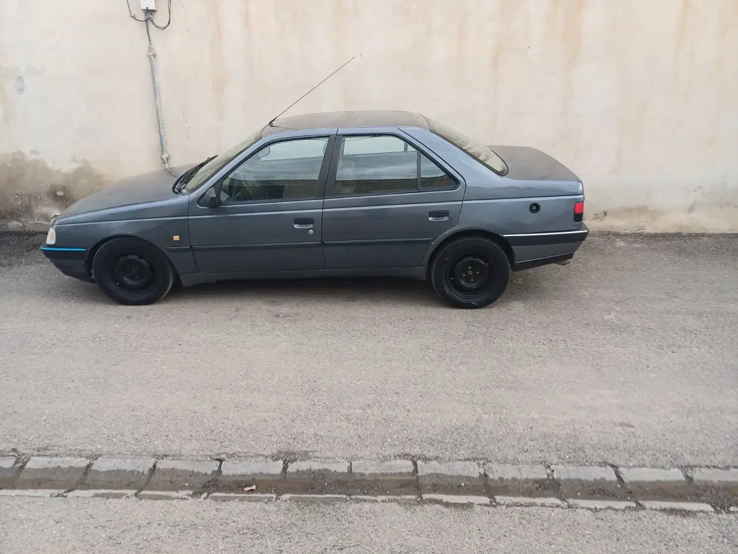 ۴۰۵ مدل ۹۴|خودرو سواری و وانت|اهر, |دیوار