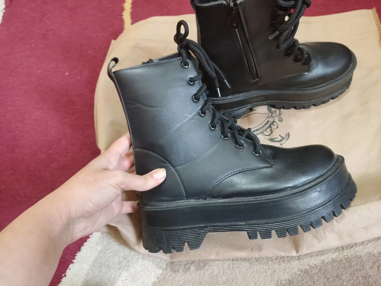 فروش نیم بوت نونو|کیف، کفش، کمربند|شیراز, میرزاکوچک خان|دیوار