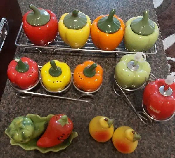 جا ادویه ای|ظروف نگهدارنده، پلاستیکی، یک‌بارمصرف|تبریز, |دیوار