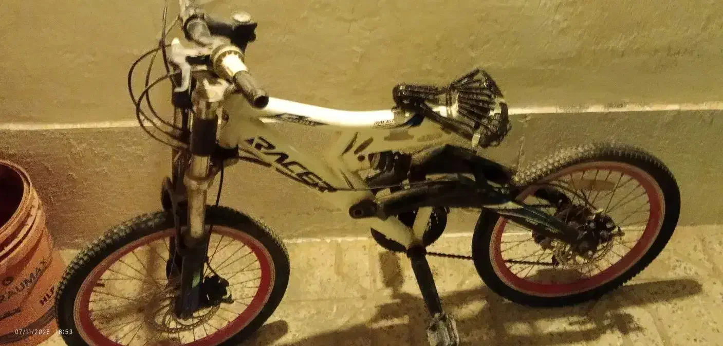 دوچرخه 24دنده،کمک فنر، عقب وجلو دیسک المنیوم|دوچرخه، اسکیت، اسکوتر|شهرضا, |دیوار