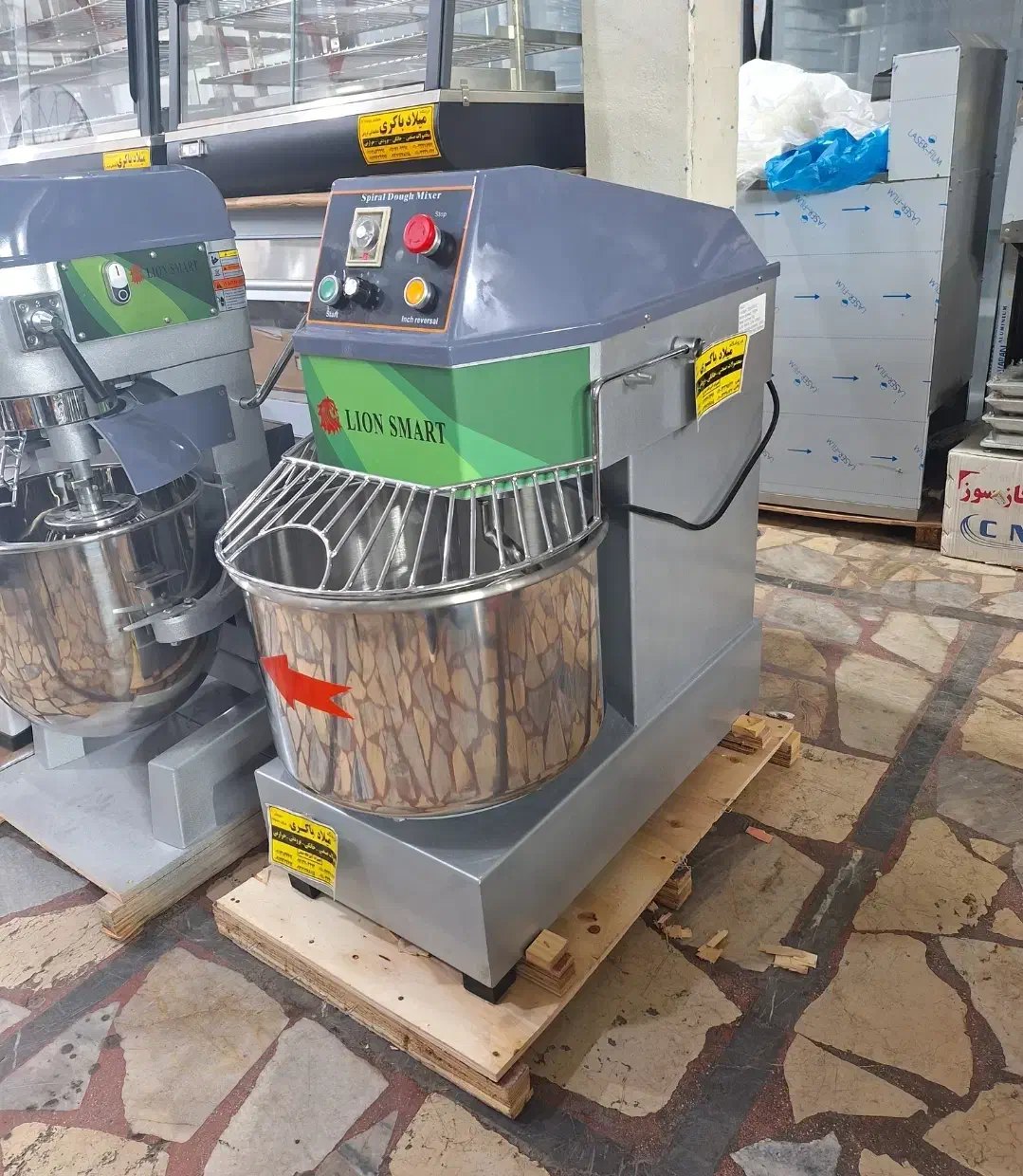 میکسر قنادی حرفه ای اسپیرال وارداتی|کافیشاپ و رستوران|ساری, |دیوار