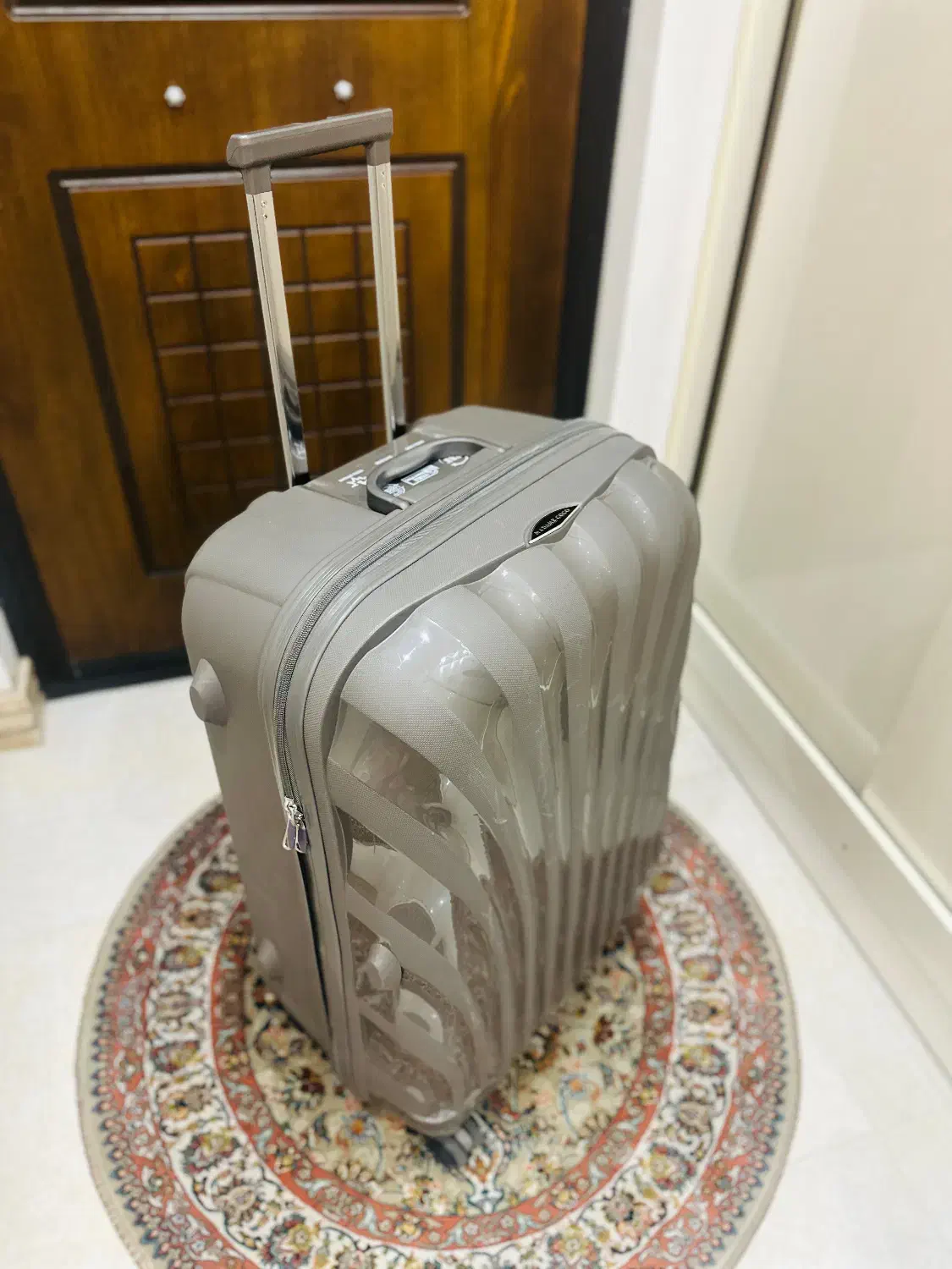 چمدان مارک MADAME COCO ترکیه ایی|کیف، کفش، کمربند|تهران, تهرانسر مرکزی|دیوار