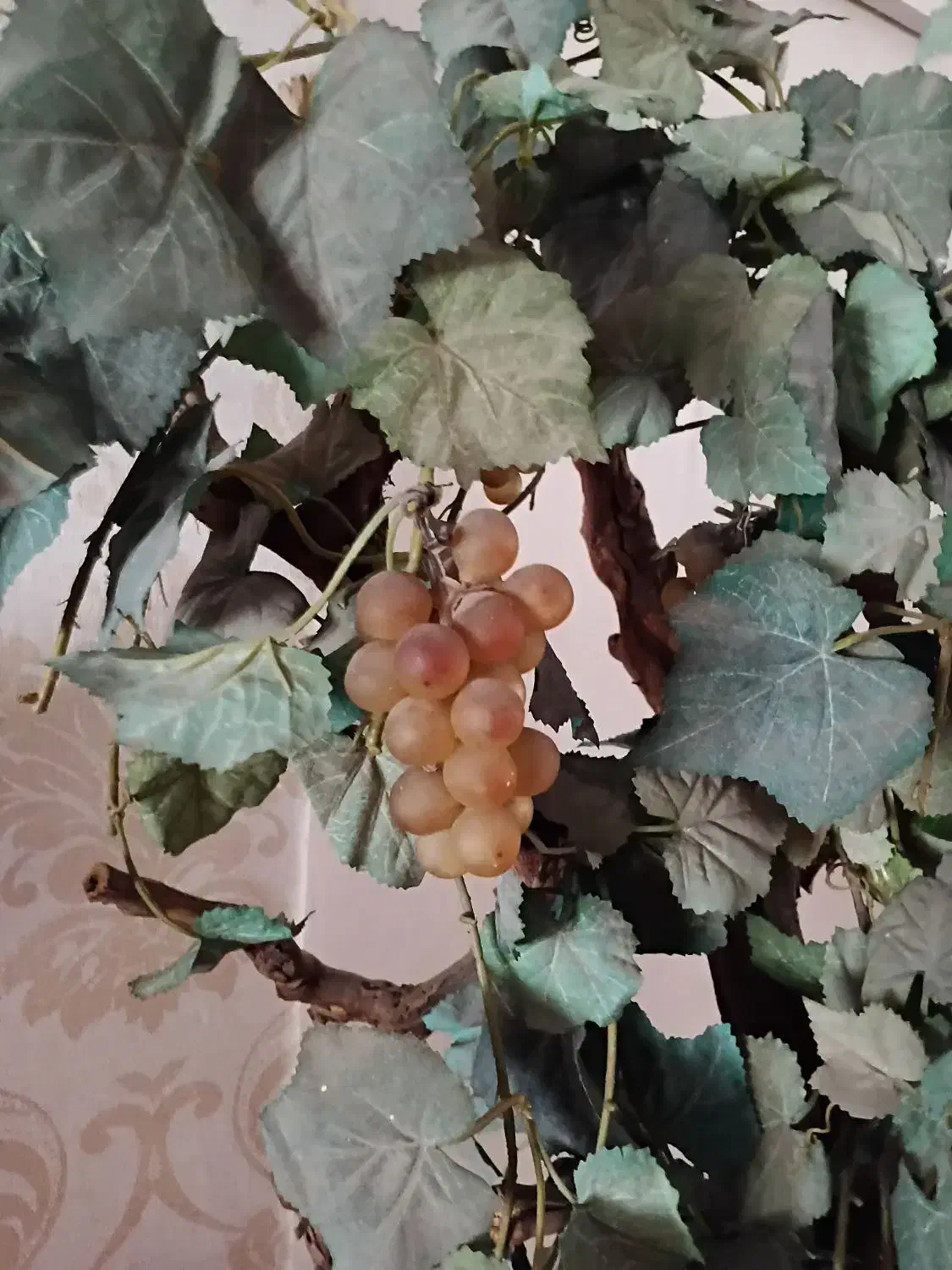 گلدان درخت انگور خارجی بزرگ|گل مصنوعی|قزوین, |دیوار