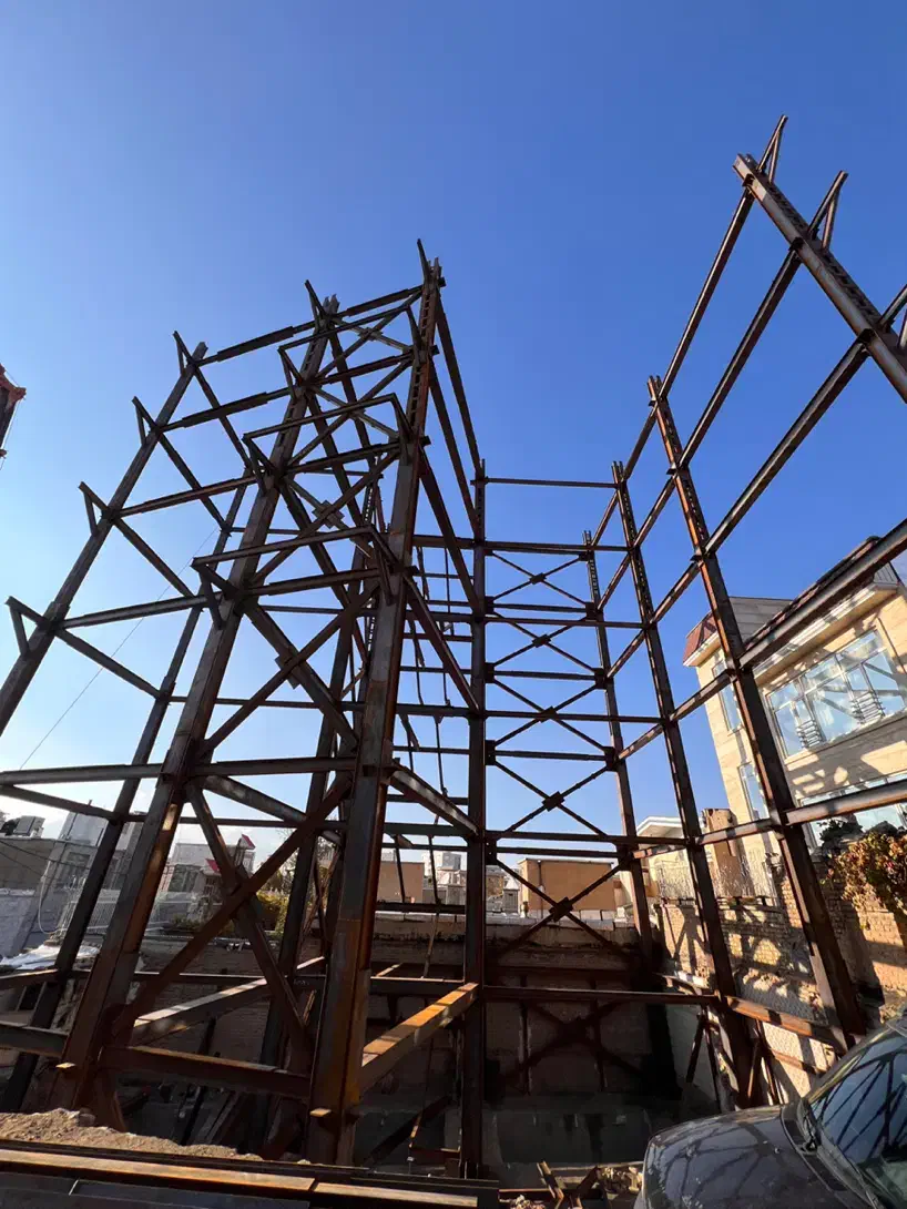 پیش فروش فوری خیابان گلسرخی / تحویل برج ۷|پیشفروش املاک|بروجرد, |دیوار