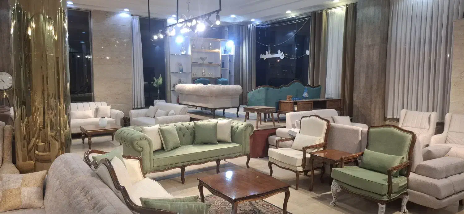 مبل کلاسیک فرانسوی|مبلمان خانگی و میز عسلی|تبریز, |دیوار
