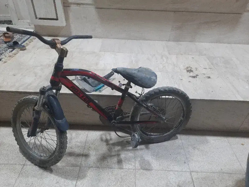 دوچرخه ۲۰ می فروشم|دوچرخه، اسکیت، اسکوتر|میناب, |دیوار