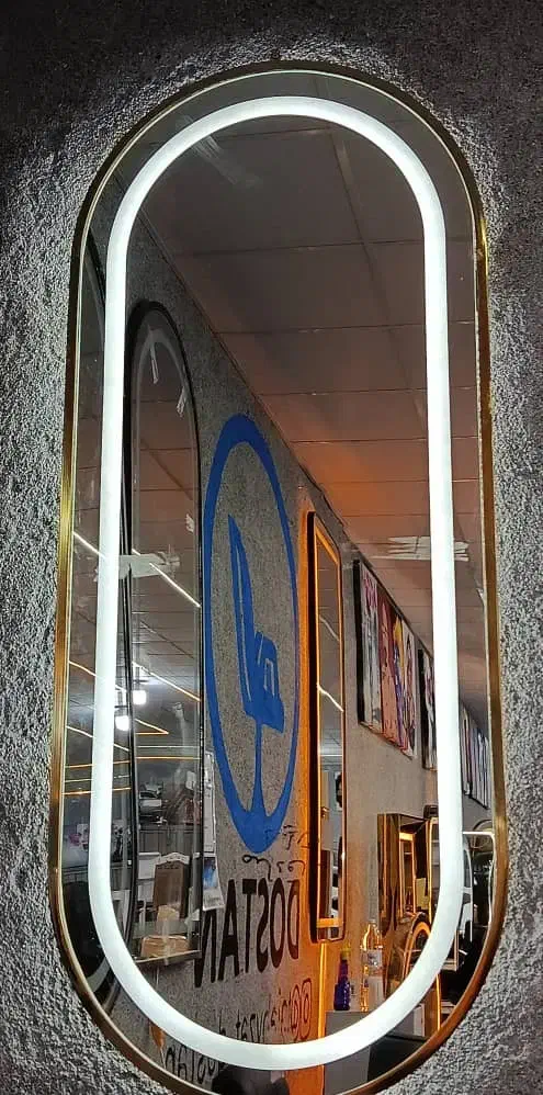 کنسول طرح چوب|آرایشگاه و سالنهای زیبایی|حمیدیا, |دیوار