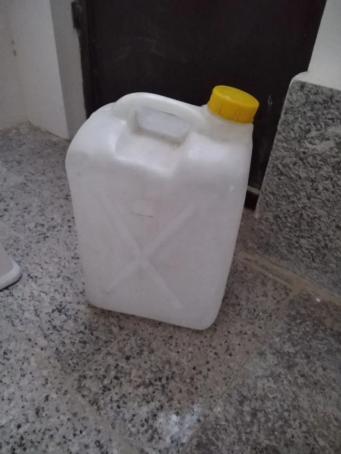 گالن 20 لیتری|ظروف نگهدارنده، پلاستیکی، یکبارمصرف|بیرجند, |دیوار