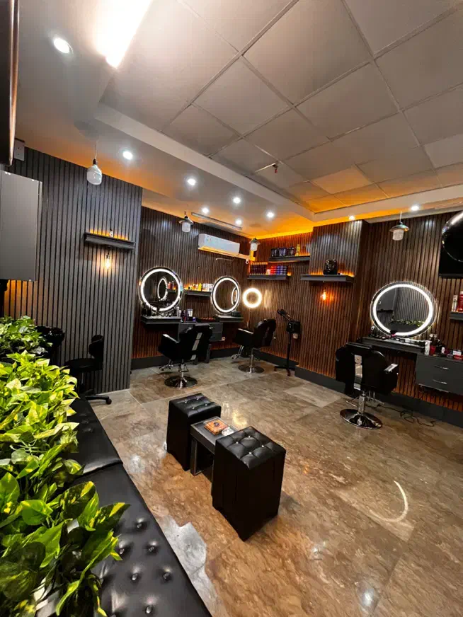 آرایشگر مردانه|استخدام درمانی، زیبایی، بهداشتی|تهران, سازمان برنامه شمالی|دیوار