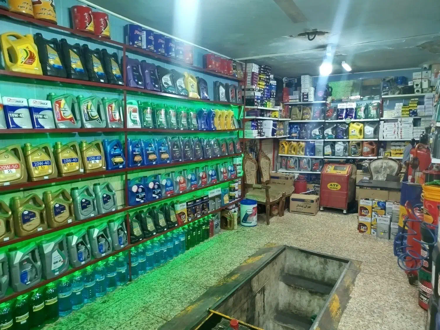 تعویض روغن گیربکس اتومات (اتوسرویس گنج نیا)|خدمات موتور و ماشین|قزوین, |دیوار