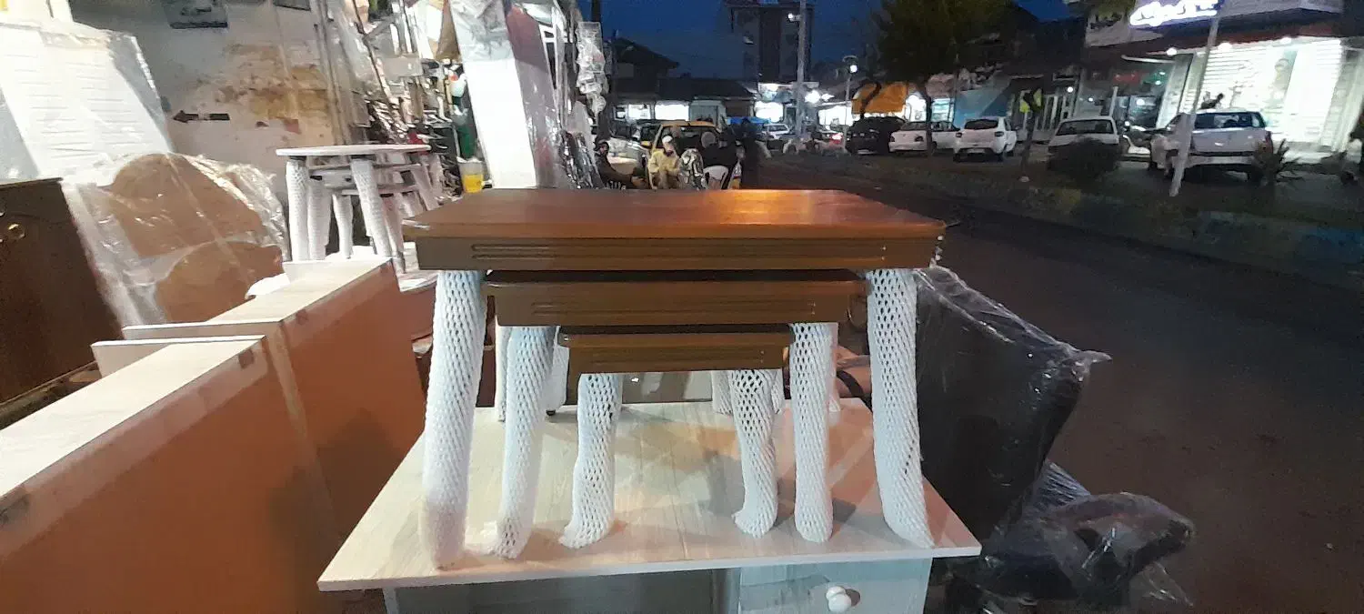 جلومبلی تولیدی|جاکفشی، کمد، دراور|بندر انزلی, آذربایجان|دیوار